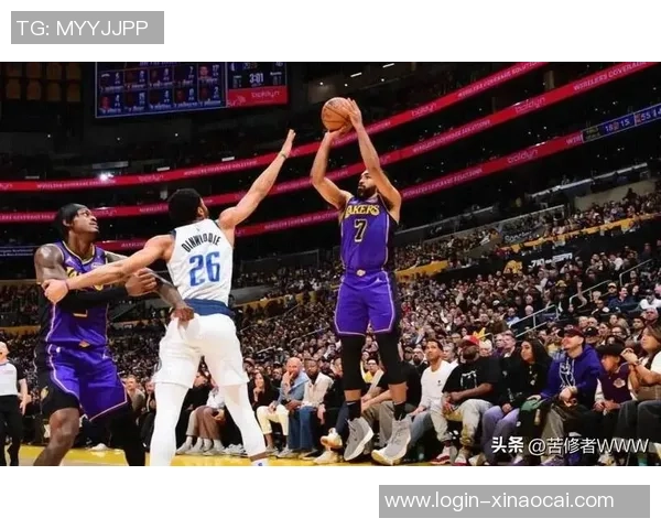 1月20日爵士对决强敌期待精彩比赛与球星表现的巅峰对决 1月20日爵士对决强敌期待精彩比赛与球星表现的巅峰对决