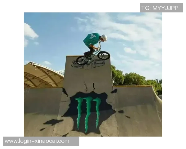 南京城市马拉松点评:极限运动队战术表现与赛道策略分析 南京城市马拉松点评:极限运动队战术表现与赛道策略分析